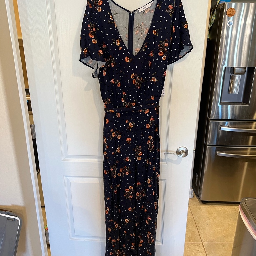 justfab floral jumpsuit plus size 3x   New with tags.